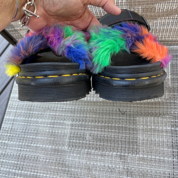 DR MARTEN LADIES BLACK VOSS II FLUFFY RAINBOW SOFTWAIR PLATFORM PRIDE SANDALS - Picture 5 of 16